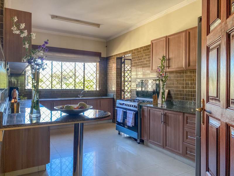 4-Bedroom Townhouse — Westlands — photo 42