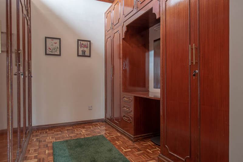 5-Bedroom Separate House — Runda — photo 14