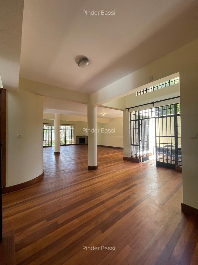Townhouse — Lavington — photo 6
